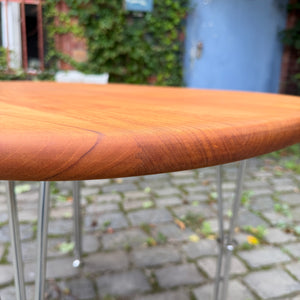 Esstisch Teak mit Hairpinlegs aus Dänemark