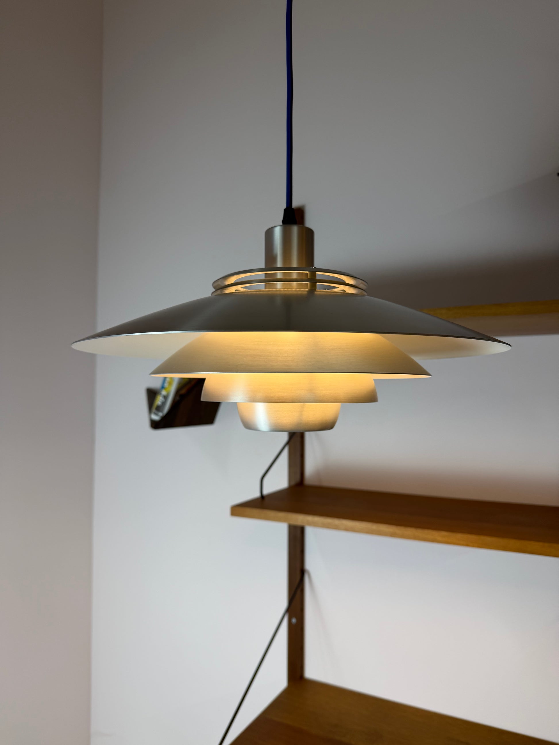 Lamellenlampe Modell Dania 2040 silber von Kurt Wiborg für JEKA