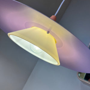 Lamellenlampe neu lackiert flieder aus Dänemark