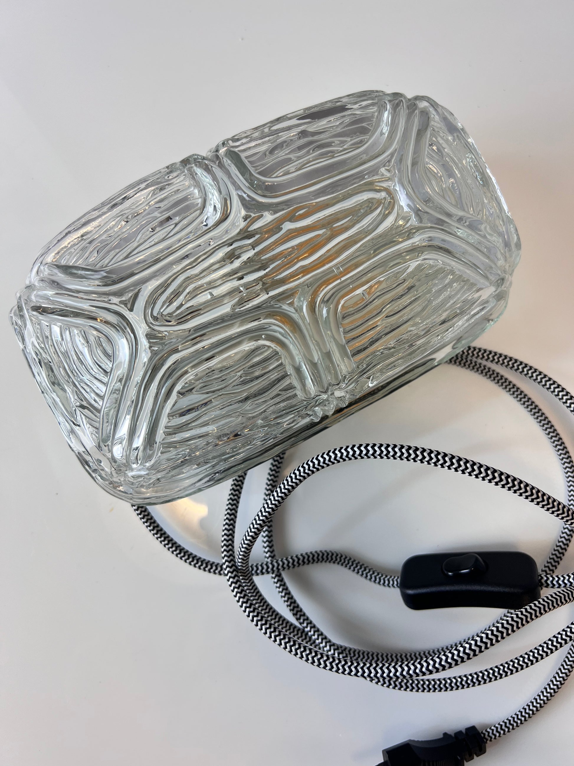 Wandlampe Strukturglas mit Kabel