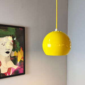 Kugellampe gelb aus Dänemark