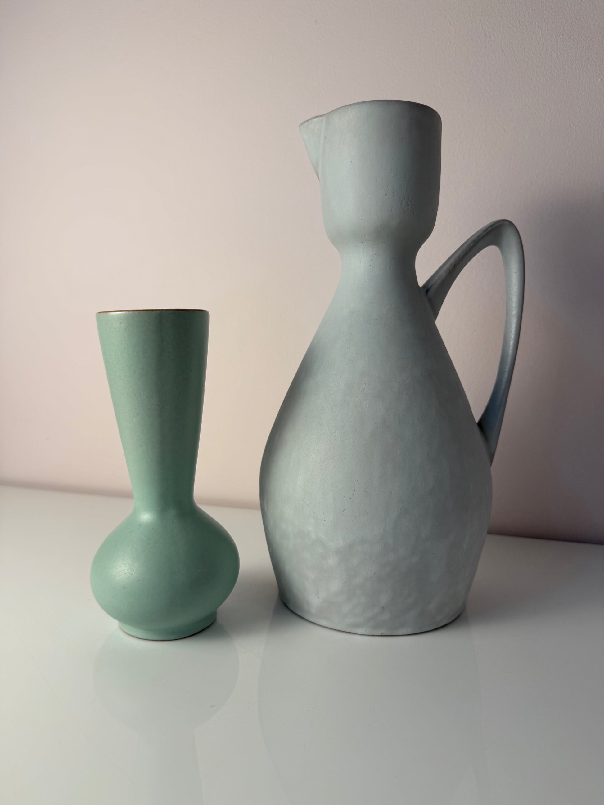 Set: Vase und Karaffe mintgrün weiß Keramik aus Westdeutschland