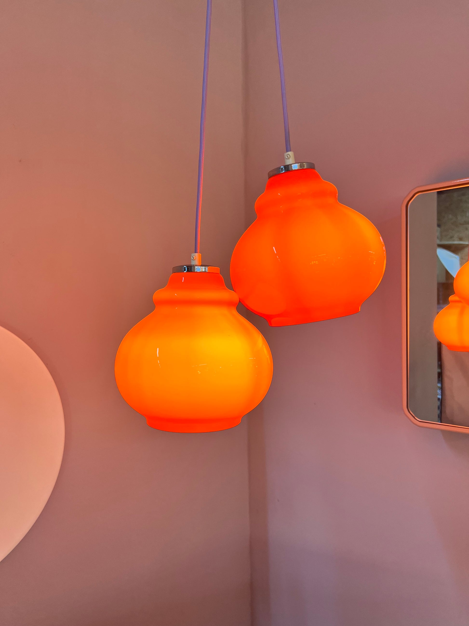 Hängelampe orange Glas aus Westddeutschland