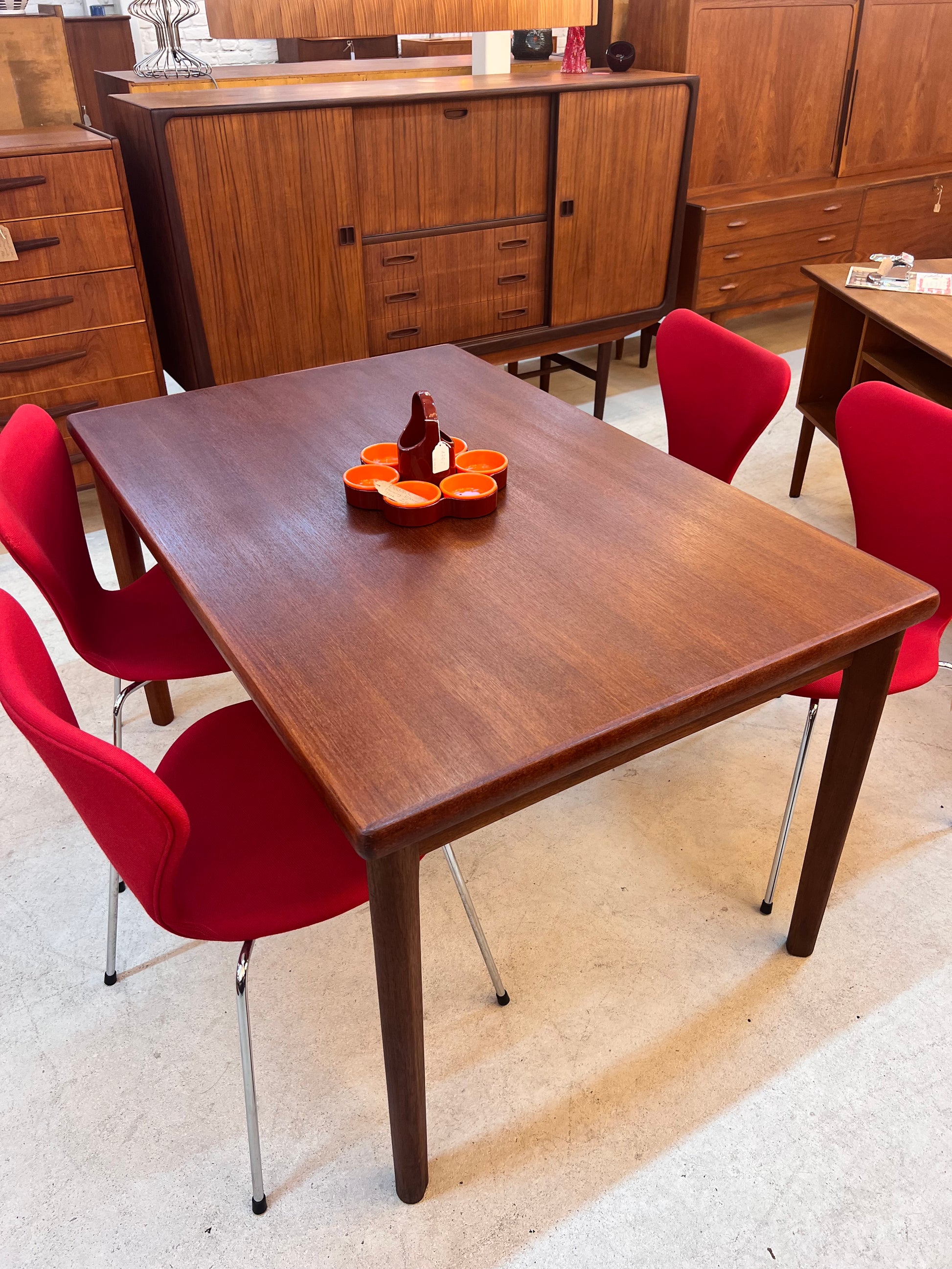 Esstisch Teak von Henning Kjaernulf