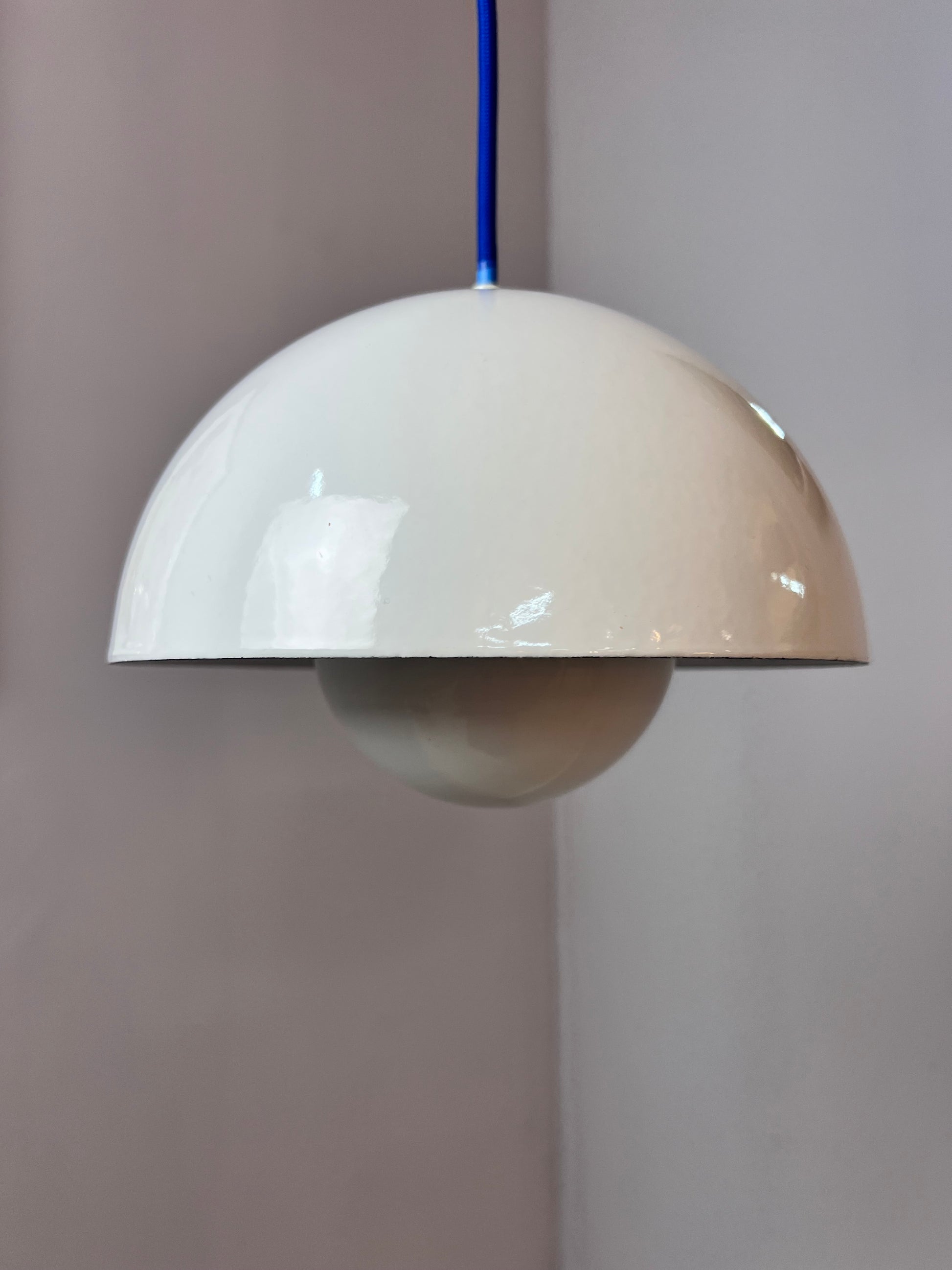 Hängelampe Flowerpot weiß Emaille von Verner Panton für Louis Poulsen