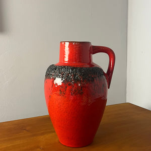 Karaffe 223 Fat Lava rot von Kreutz Keramik