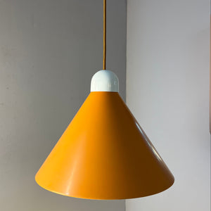 Hängelampe orange aus Dänemark