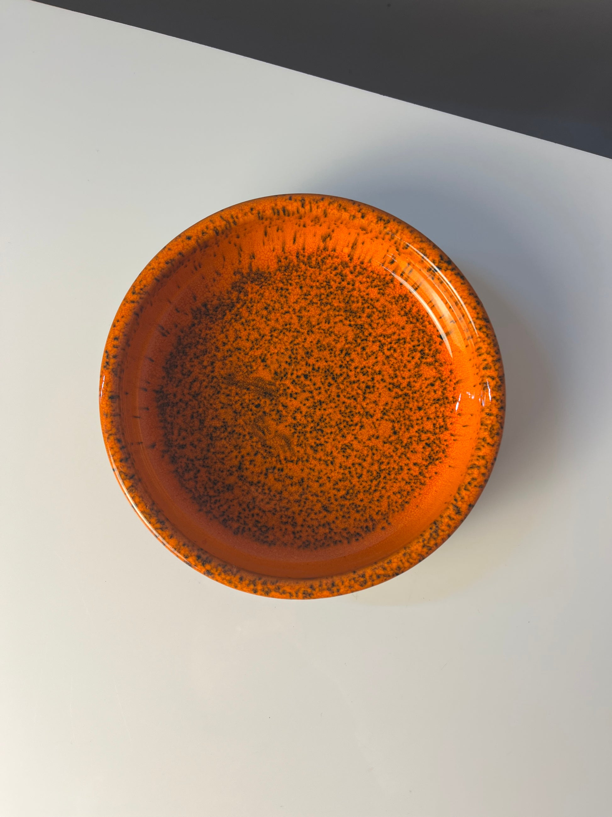 Schale orange Keramik