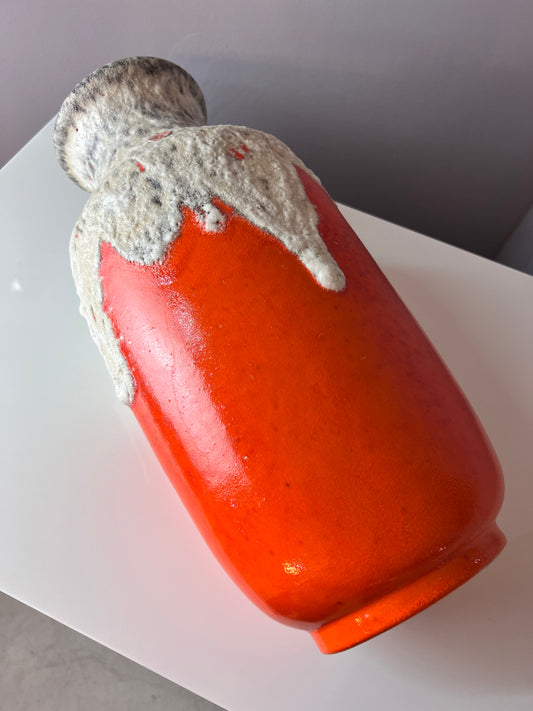 Vase Fat Lava 1439/40 orange weiß von Uebelacker Keramik