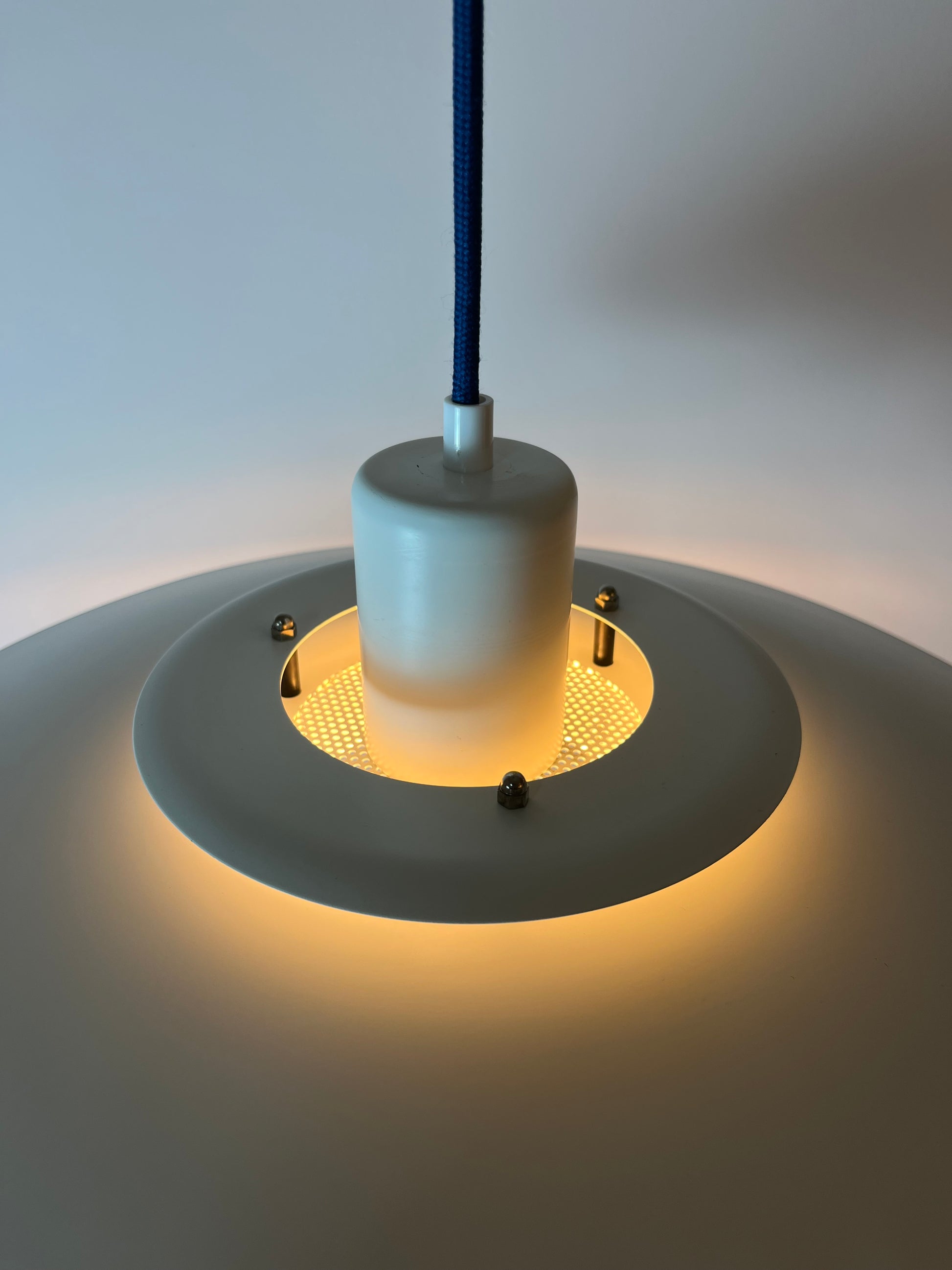 Lamellenlampe weiß aus Dänemark