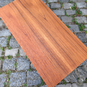Kleines Sideboard mit Schloss & neuen Chromfüßen