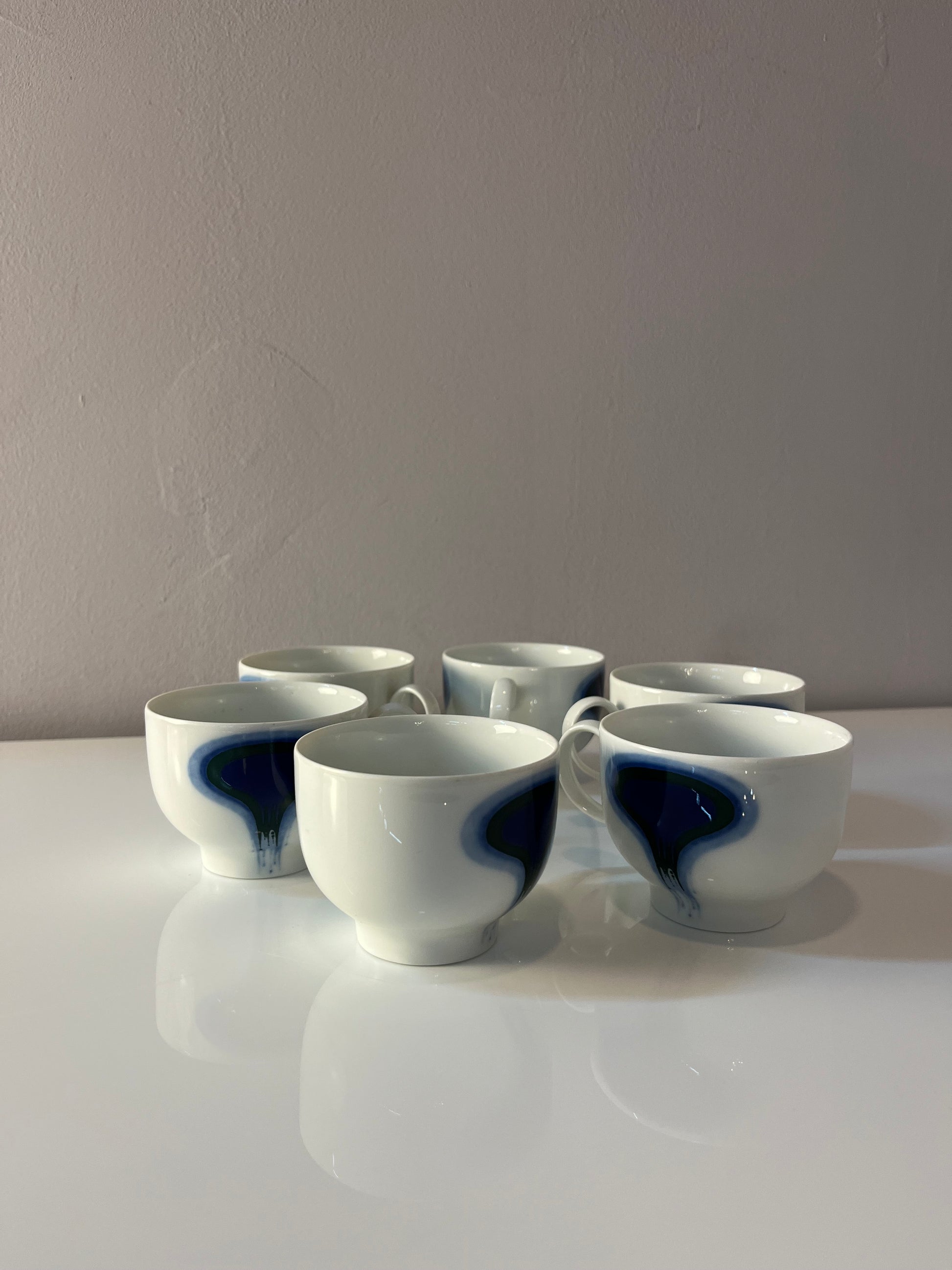 Set: 6x Tasse Form F Pop Art blau weiß von Fürstenberg