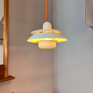 Lamellenlampe weiß von Horn aus Dänemark