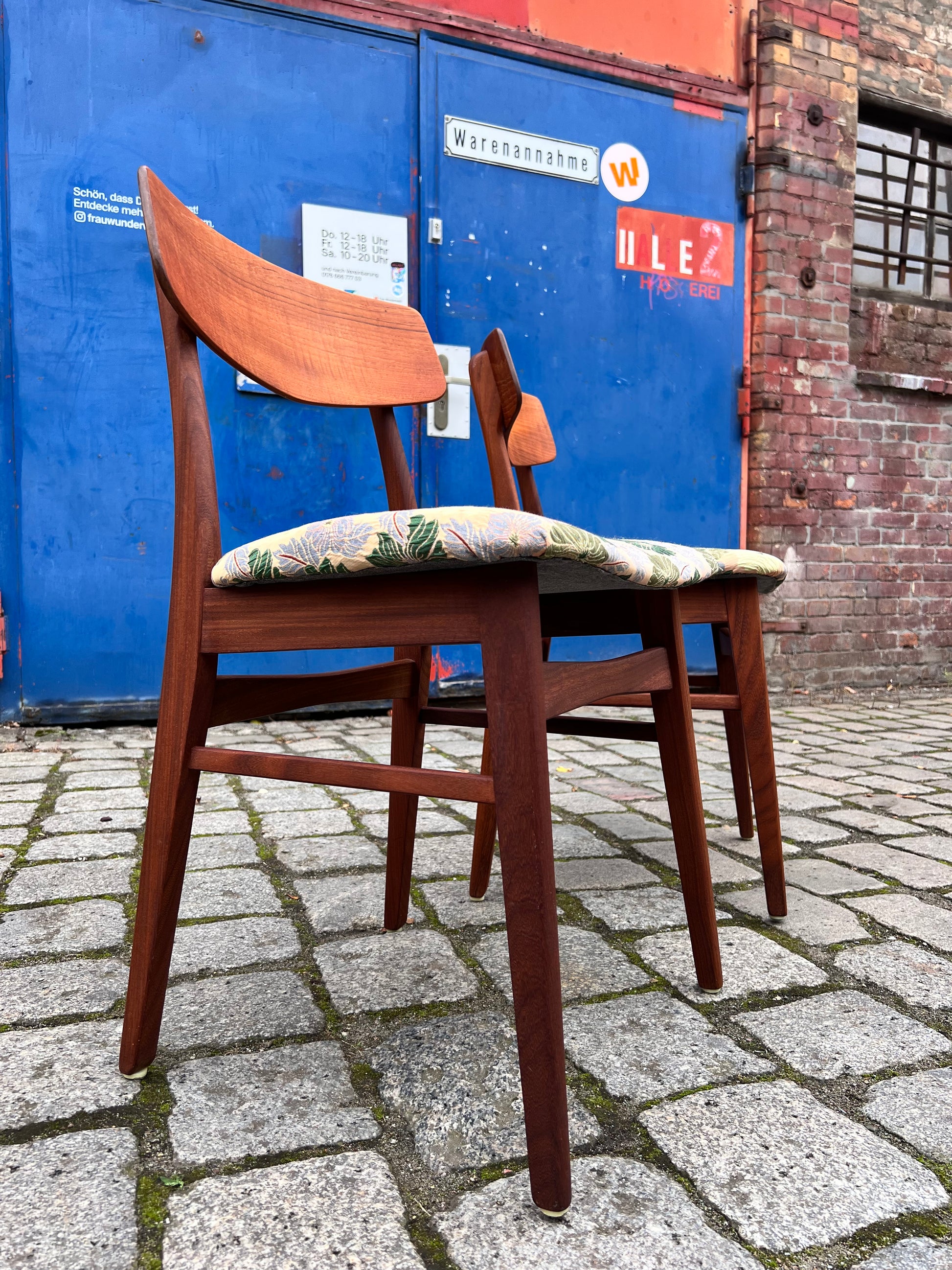 Set: 2x Esszimmerstuhl floral Teak von Farstrup