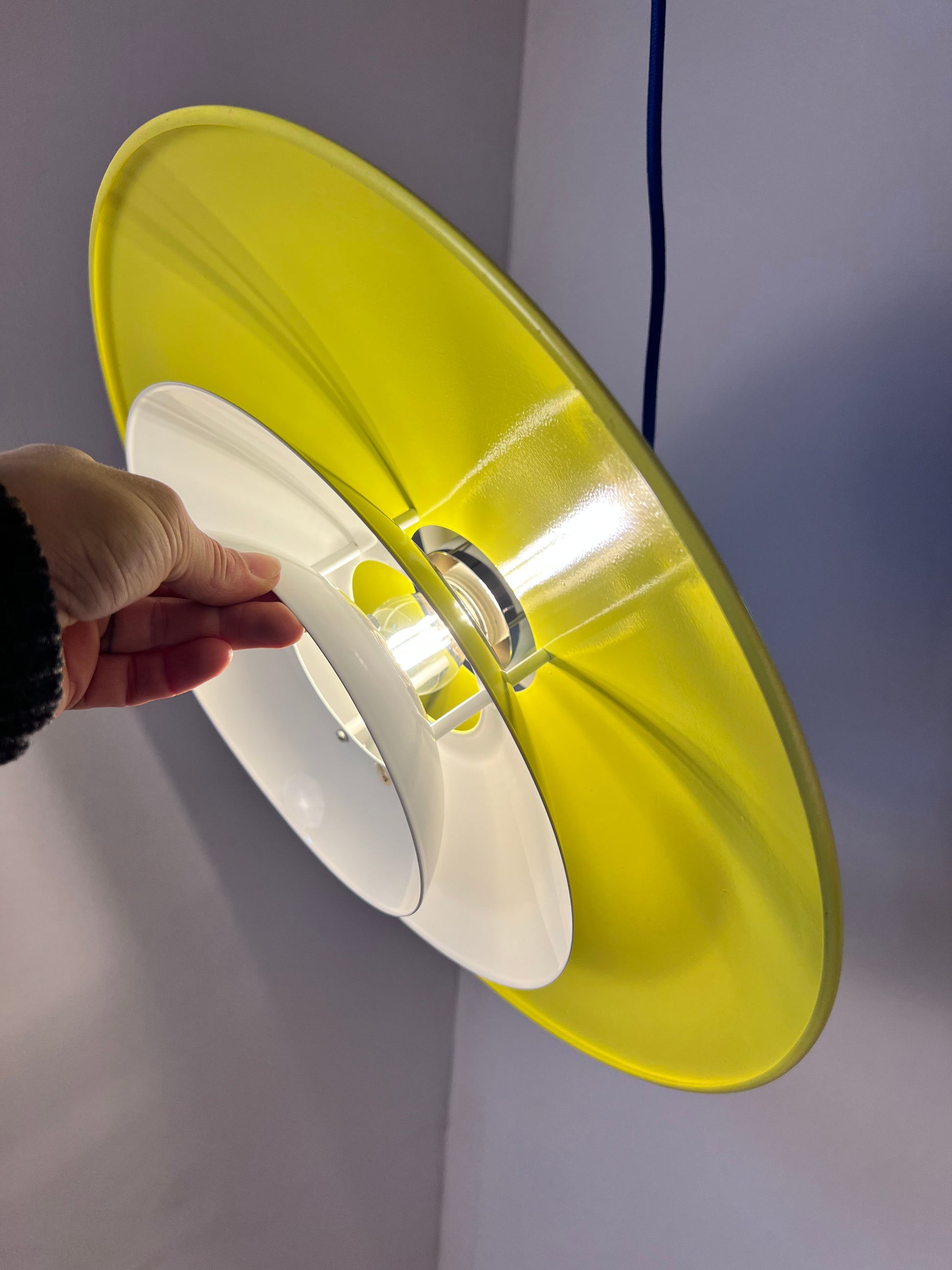 Lamellenlampe teils neu lackiert aus Dänemark