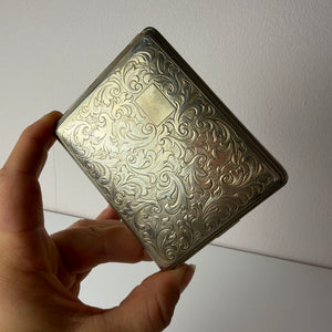 Zigarettenetui silber mit floraler Gravur