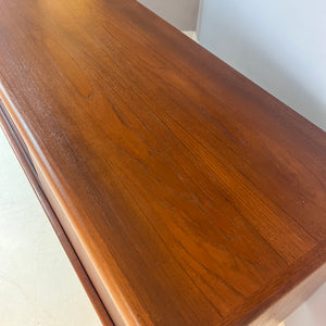 Sideboard Teak von H.P. Hansen
