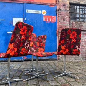 Set: 4x Drehstuhl rot floral von EKA Wohnmöbel