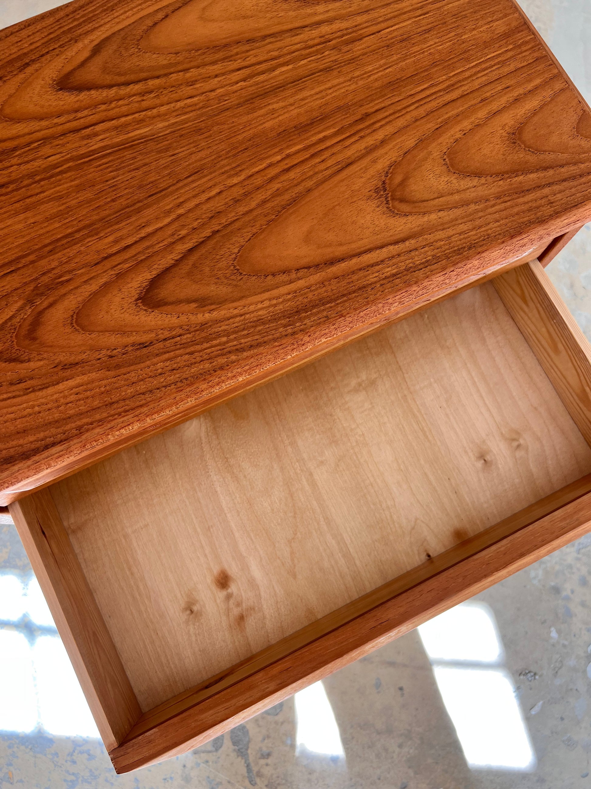 Kommode No. 80 Teak von Egon Tachjelm für Odder