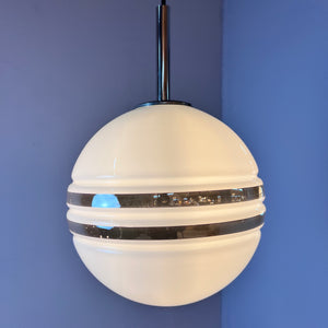 Große Kugellampe weiß silber Glas