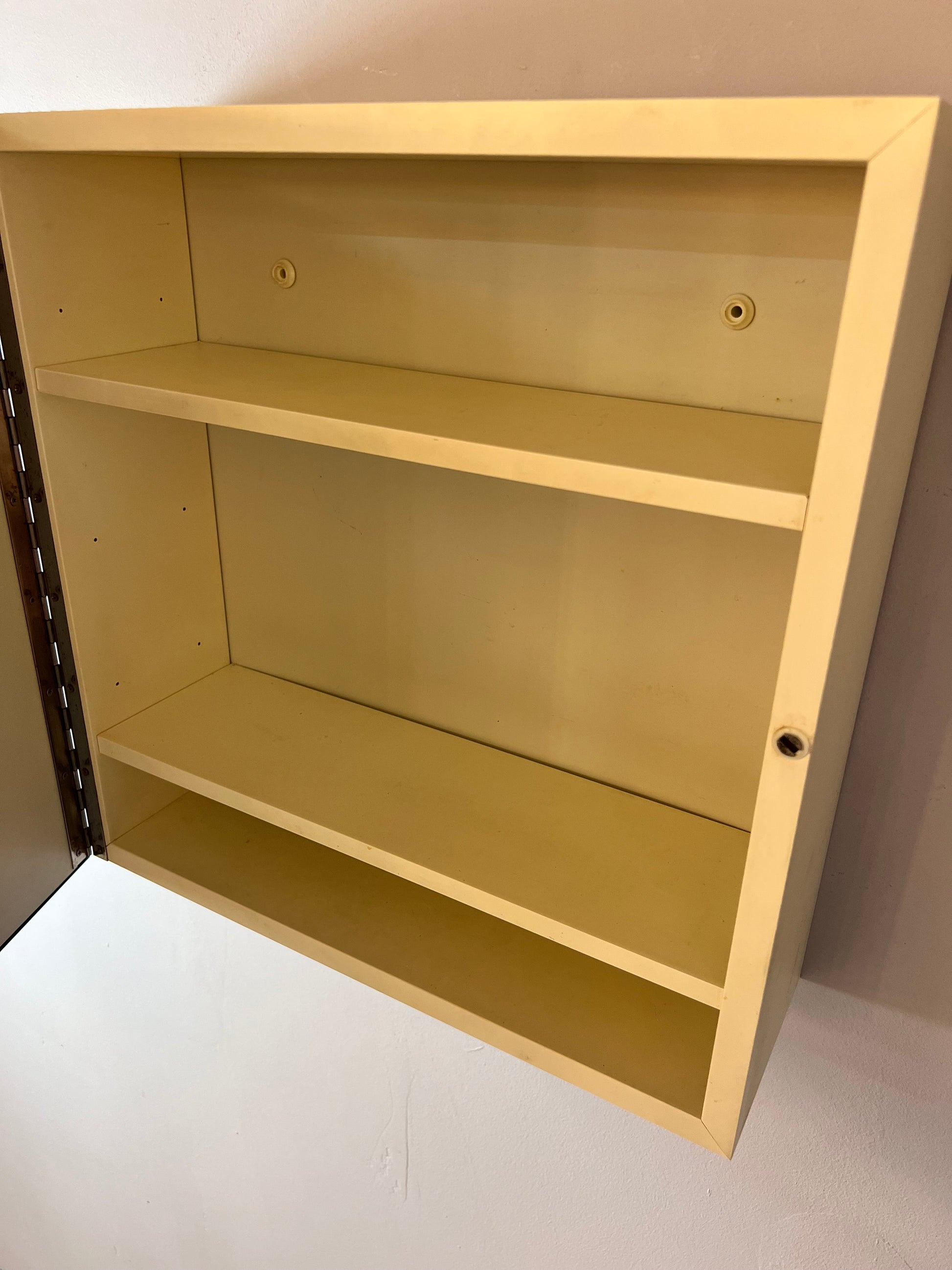 Spiegelschrank Quadrat grün von Hammarplast
