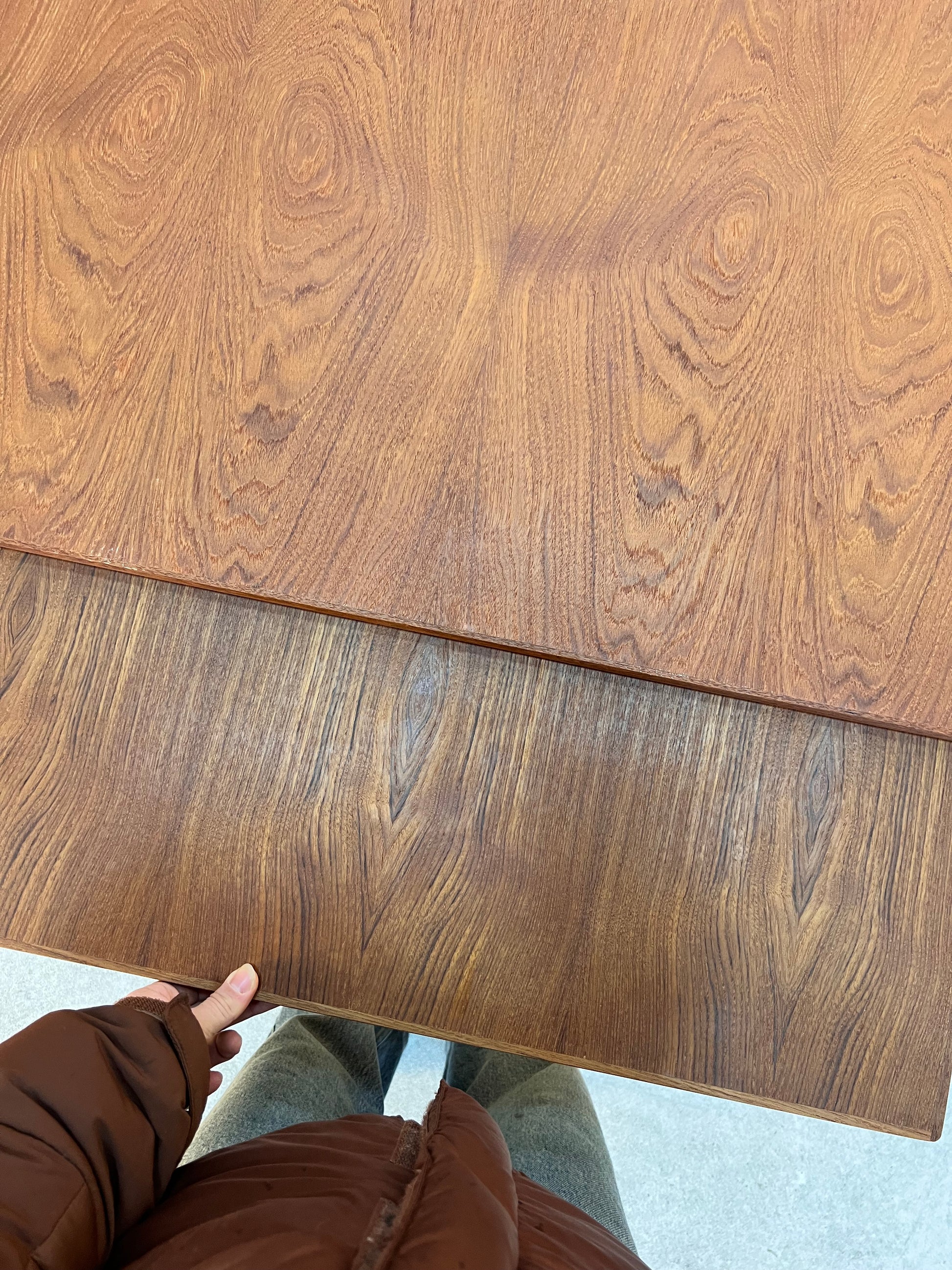 Kleiner ausziehbarer Esstisch Teak aus Dänemark