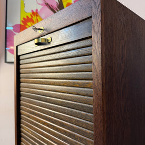 Rollladenschrank mit Messinggriff & Schloss von Soennecken