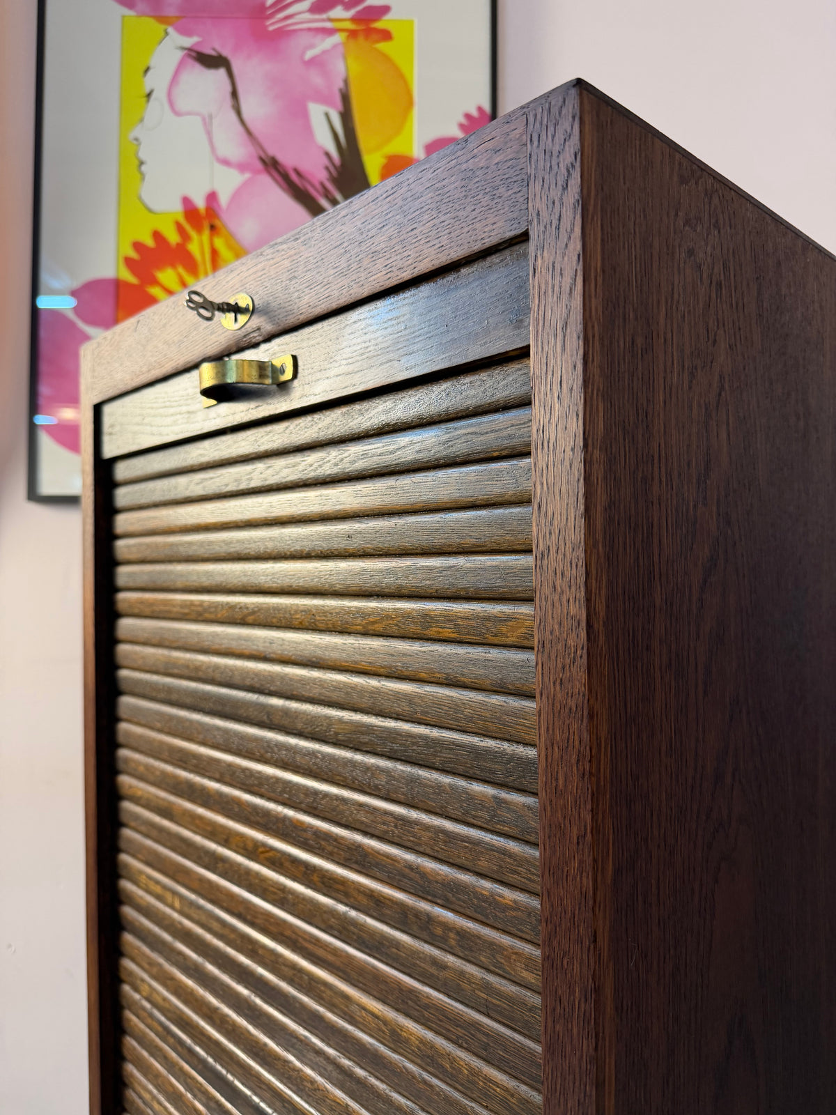 Rollladenschrank mit Messinggriff & Schloss von Soennecken