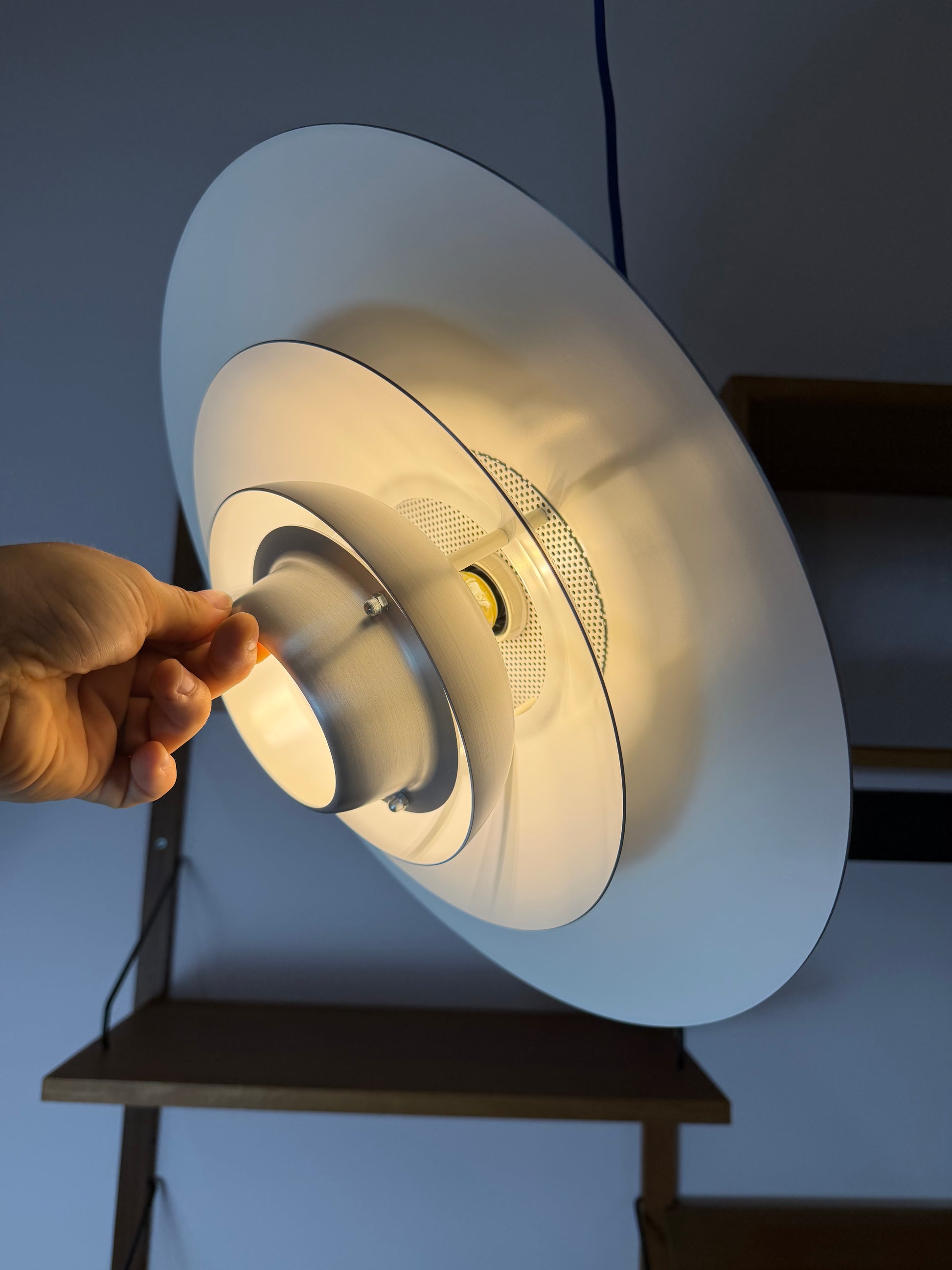 Lamellenlampe Modell Dania 2040 silber von Kurt Wiborg für JEKA