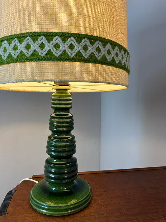 Tischlampe grün Keramik aus Westdeutschland