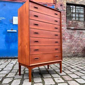 Kommode Teak mit 7 Schubladen aus Dänemark