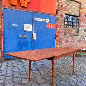 Ausziehbarer Esstisch Teak aus Dänemark