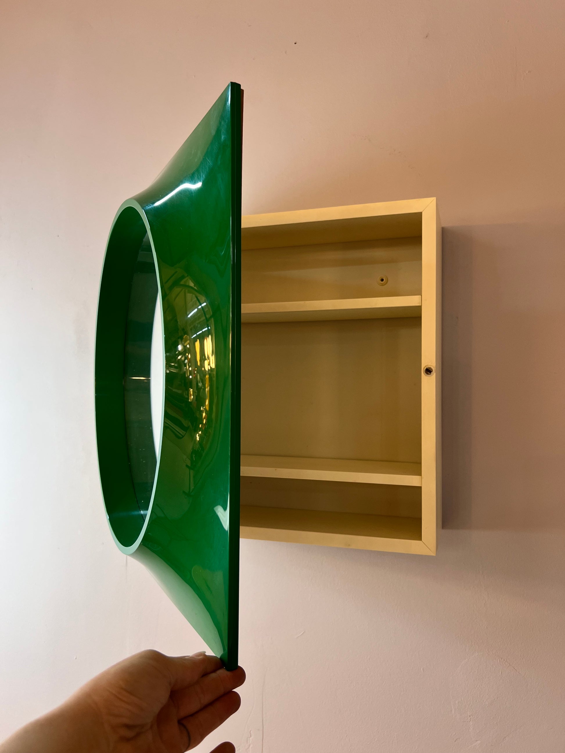 Spiegelschrank Quadrat grün von Hammarplast