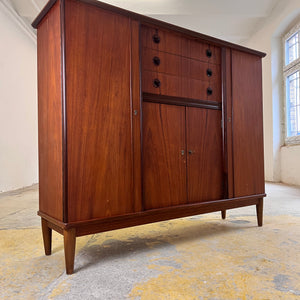 Highboard / Flurschrank Teak aus Dänemark