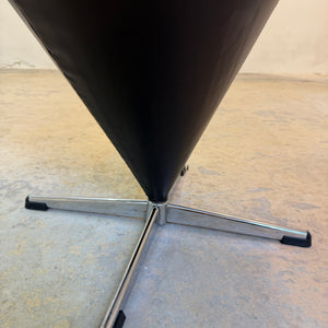 Cone Chair braunes Kunstleder von Verner Panton