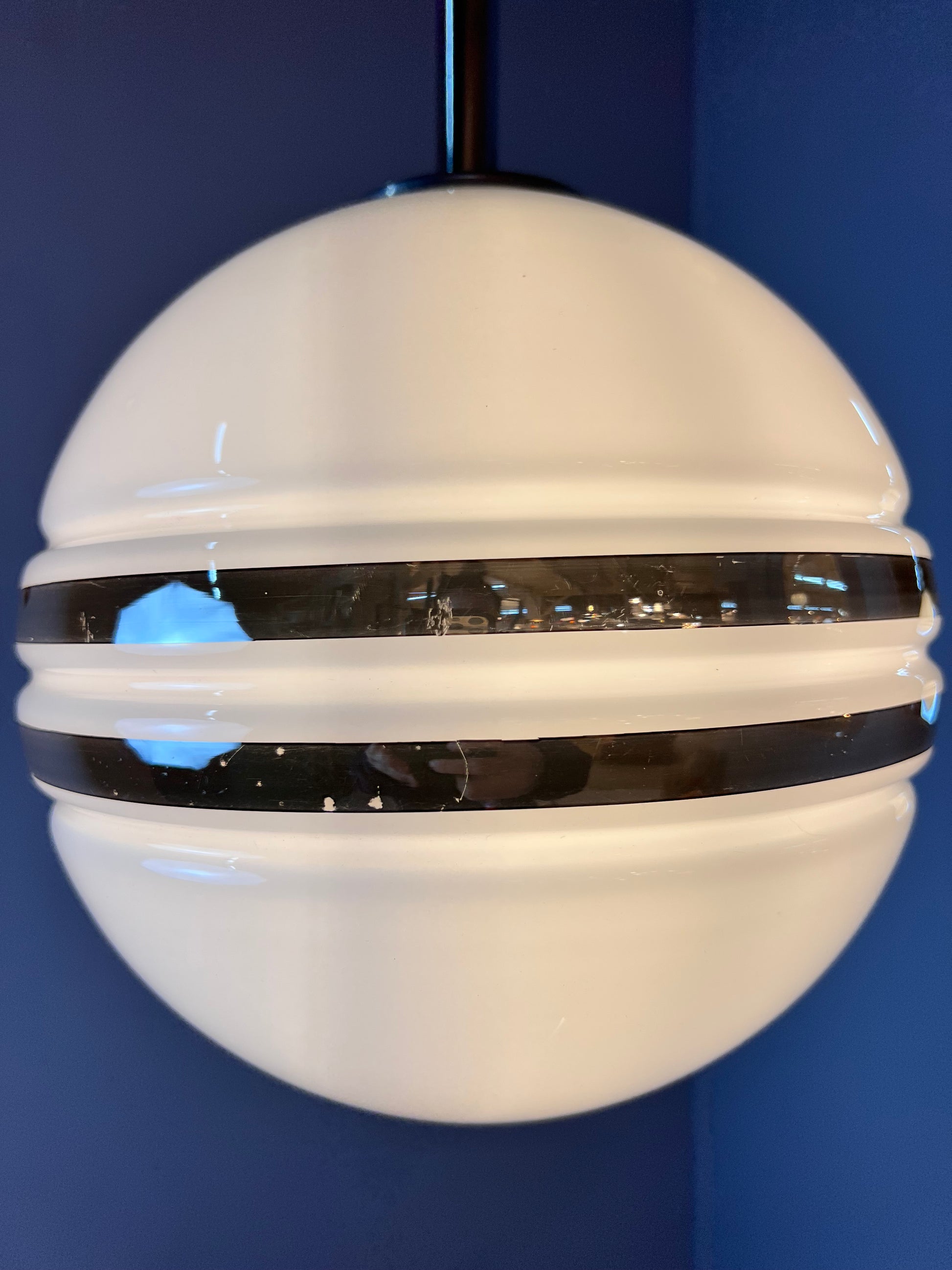 Große Kugellampe weiß silber Glas