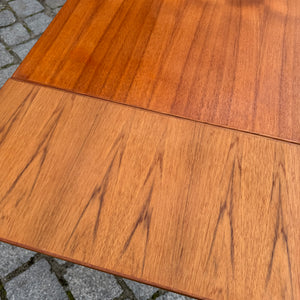 Kleiner, ausziehbarer Esstisch Teak aus Dänemark