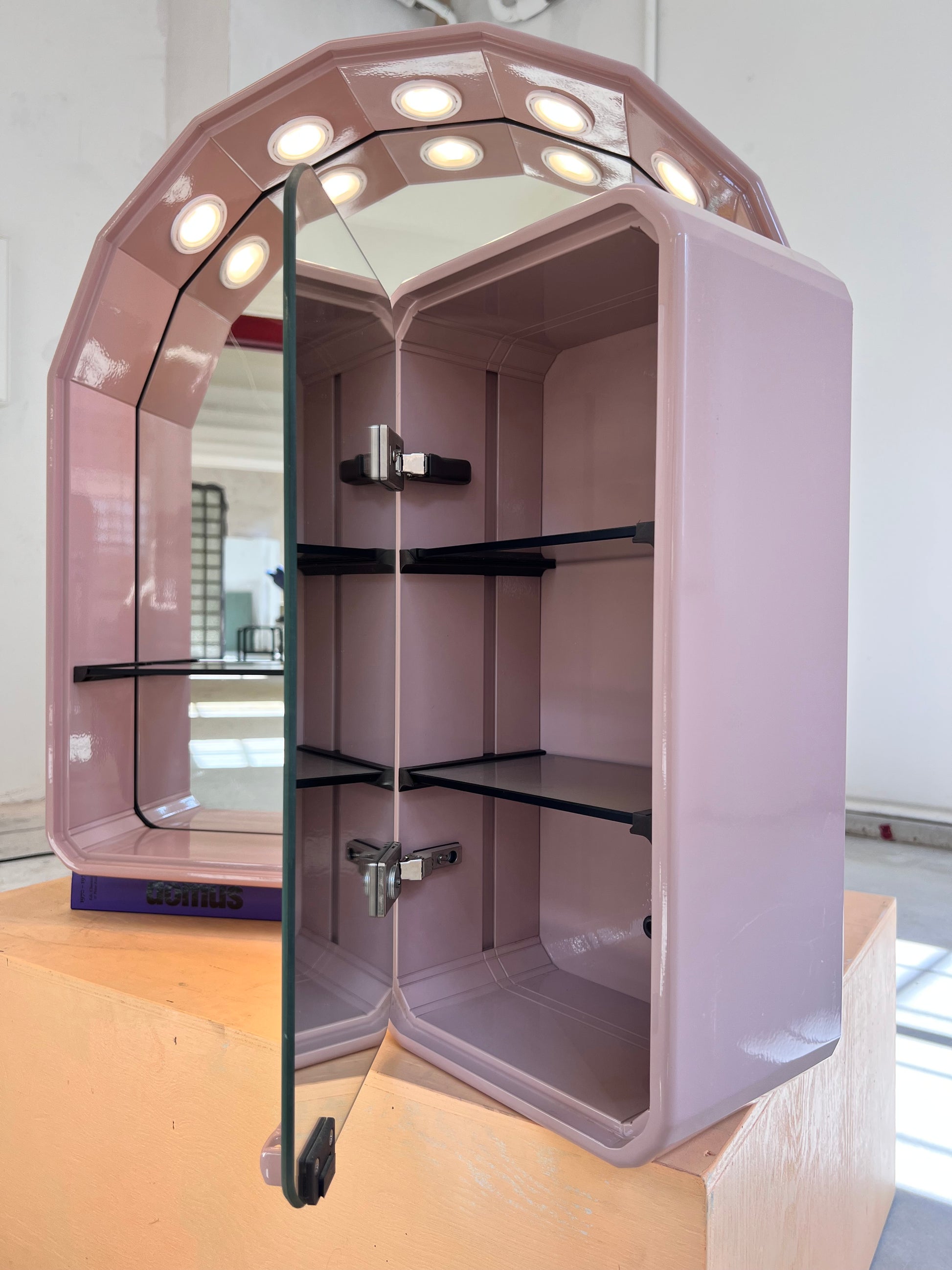 Set: Spiegelschrank rosa von Duscholux