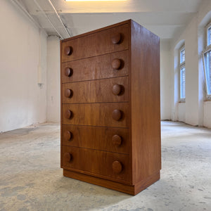 Kommode Teak mit runden Griffen aus Dänemark
