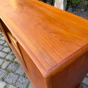 Highboard Teak mit Vitrine & Minibar aus Dänemark