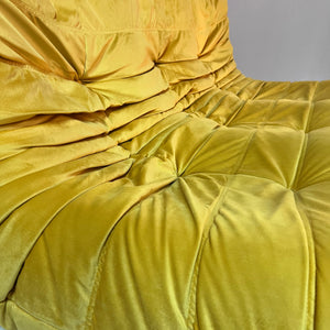 Dreisitzer Sofa 