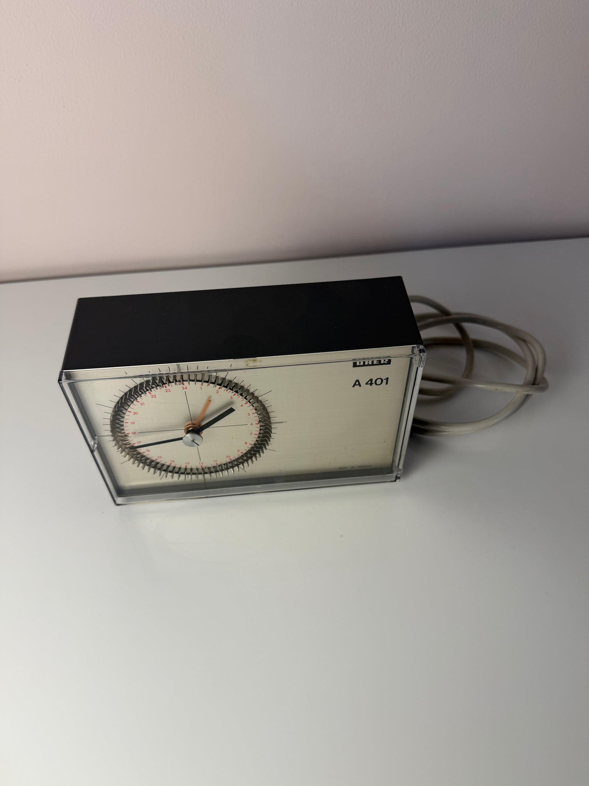 Schaltuhr A 401 von Uher