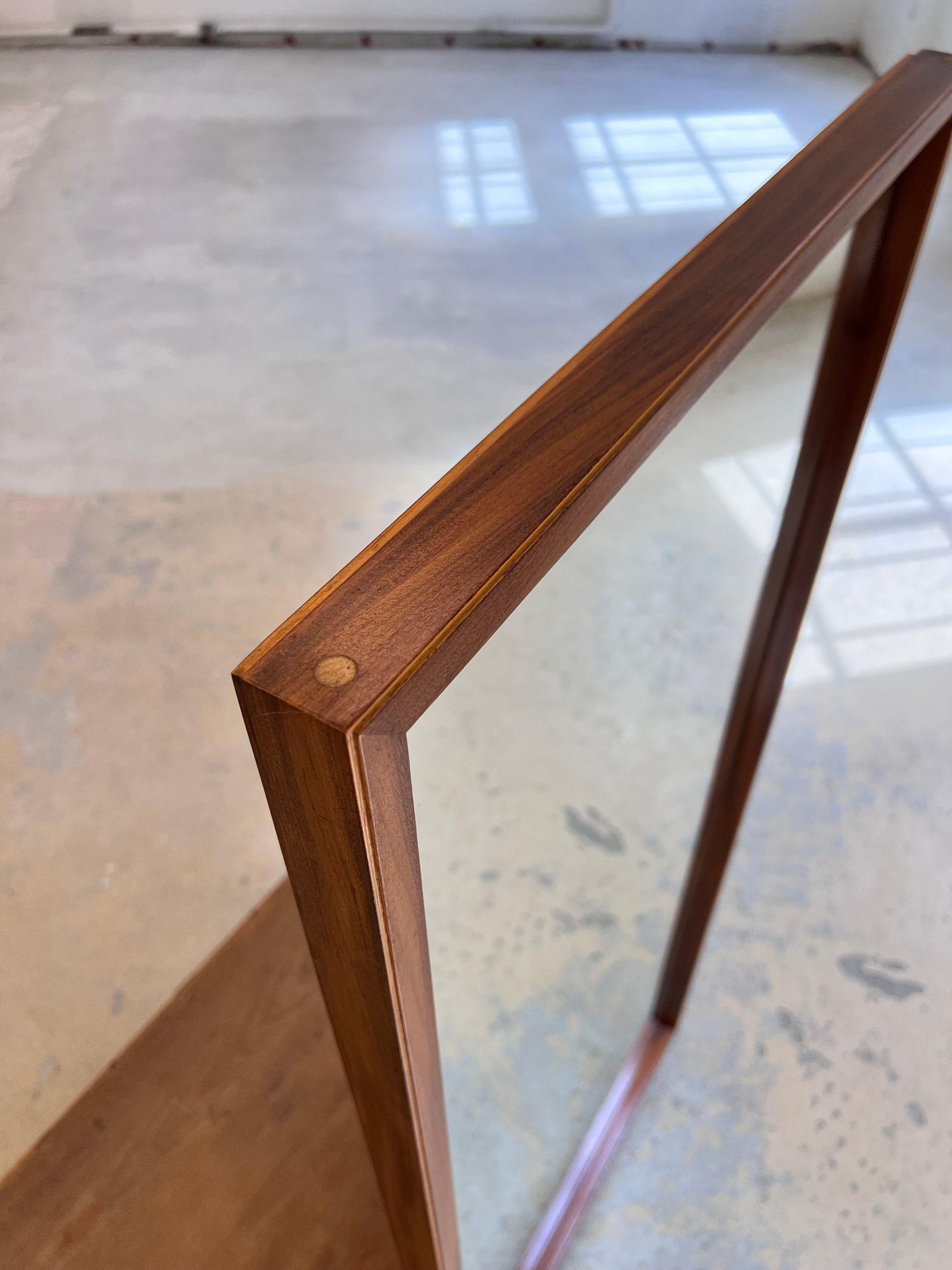 Ganzkörperspiegel Nussbaum