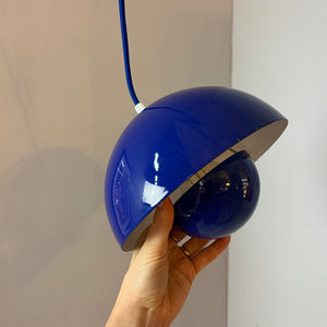 Hängelampe Flowerpot blau Emaille von Verner Panton für Louis Poulsen