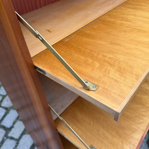 Schrank mit Klappfächern & Vitrine von VEB Möbelindustrie Halle