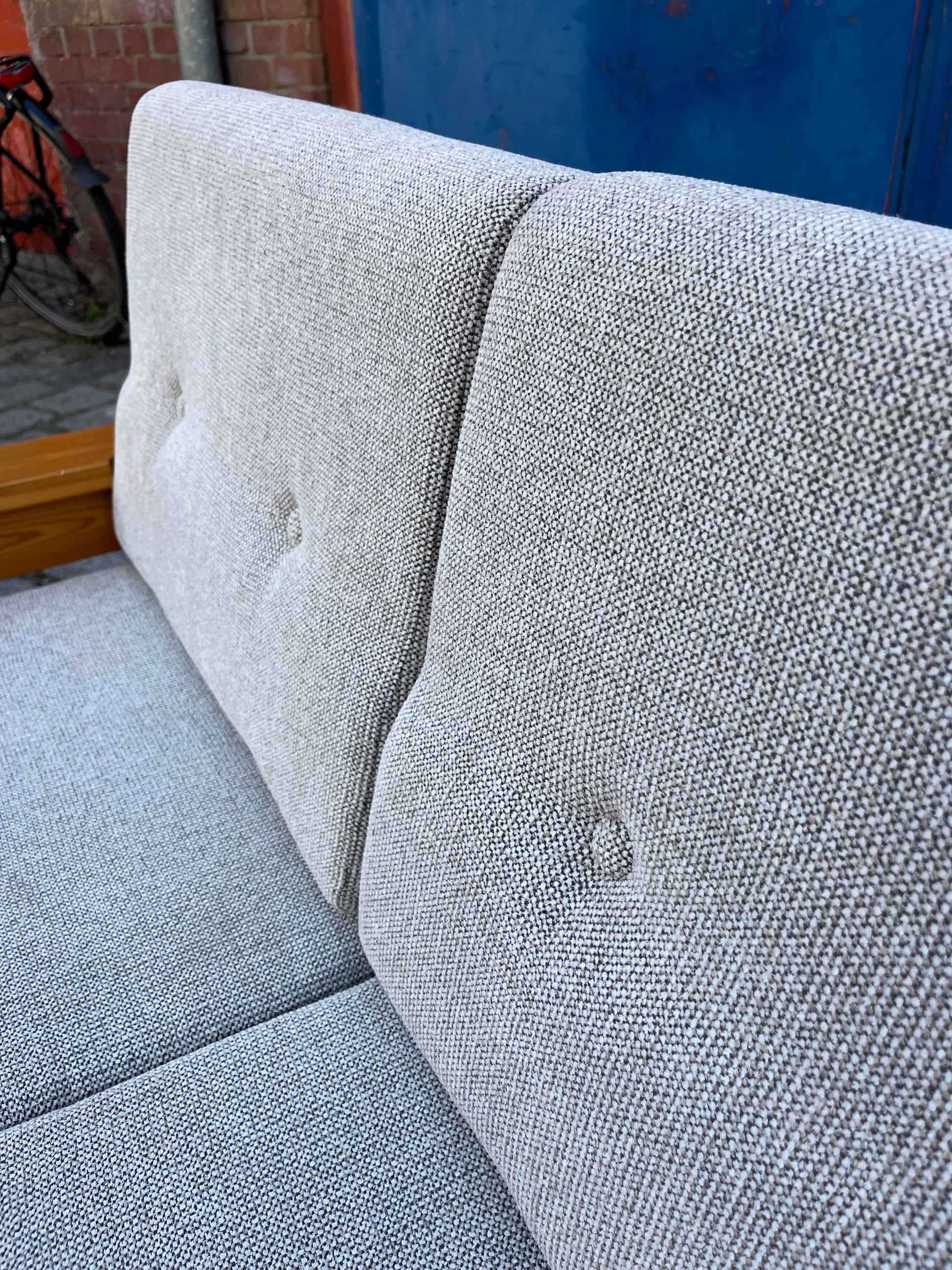 2-Sitzer Sofa beige grau Safari Style