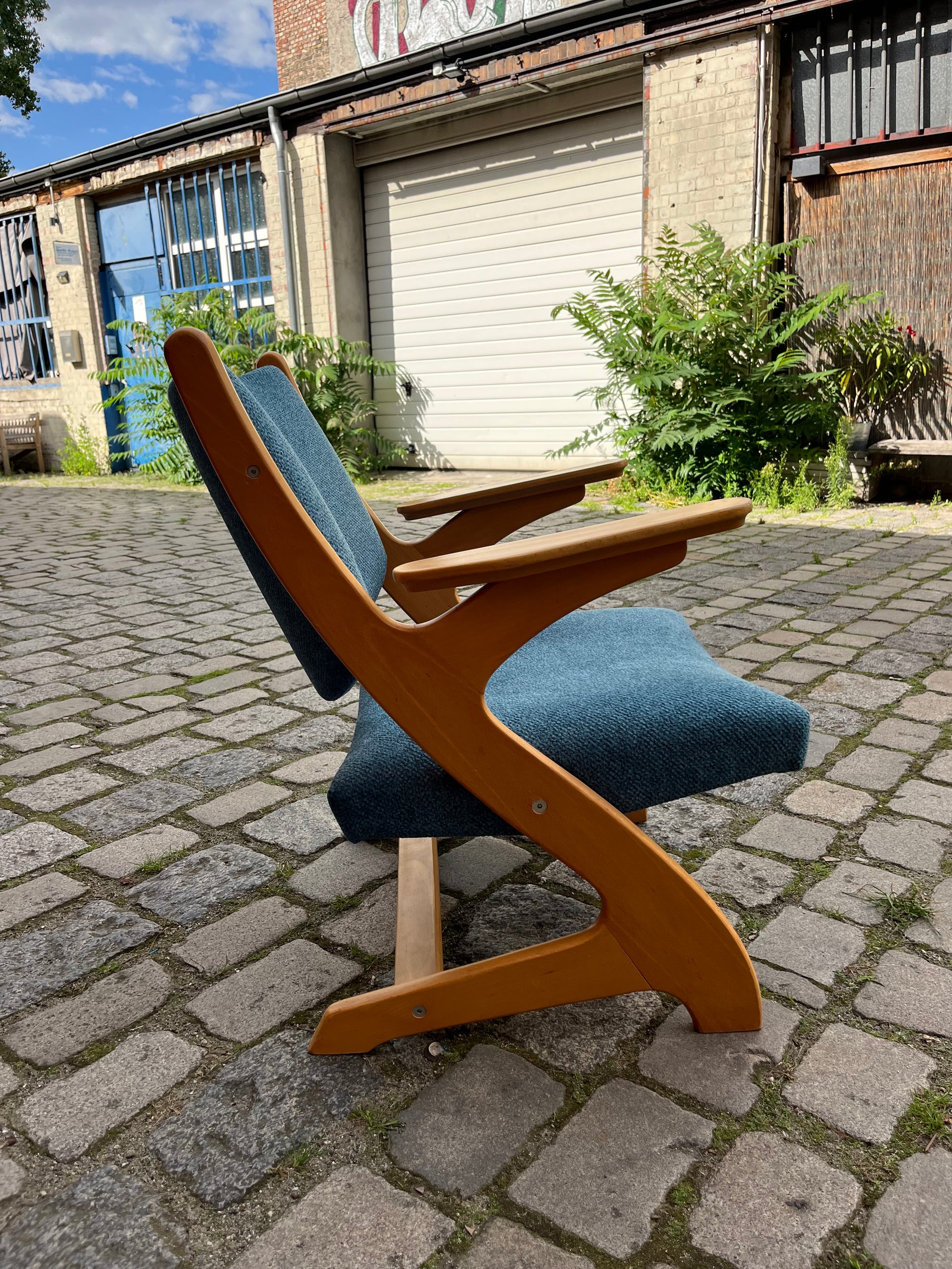 Sessel Z petrol neu gepolstert
