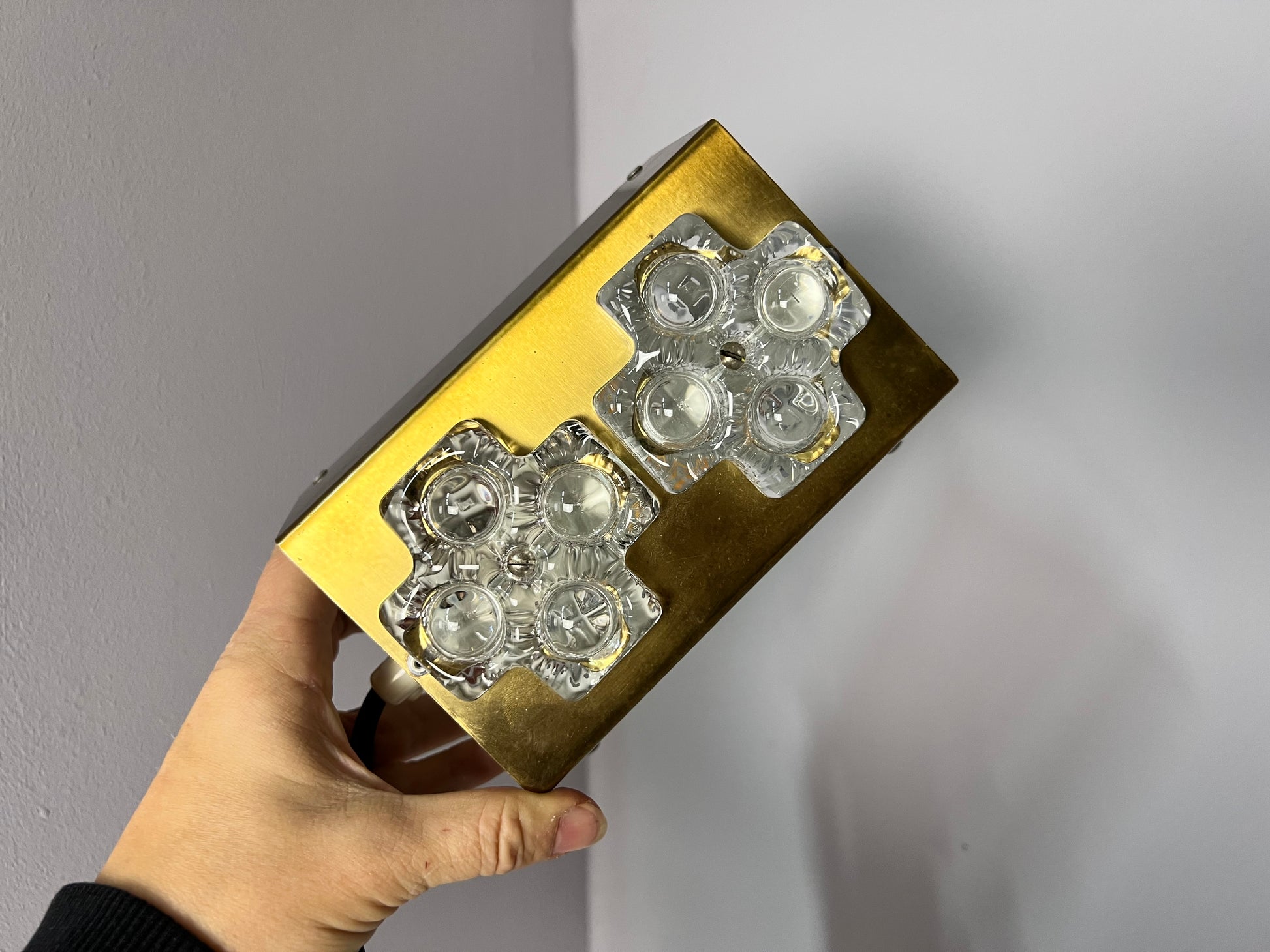 Wandlampe Eisglas & Messing