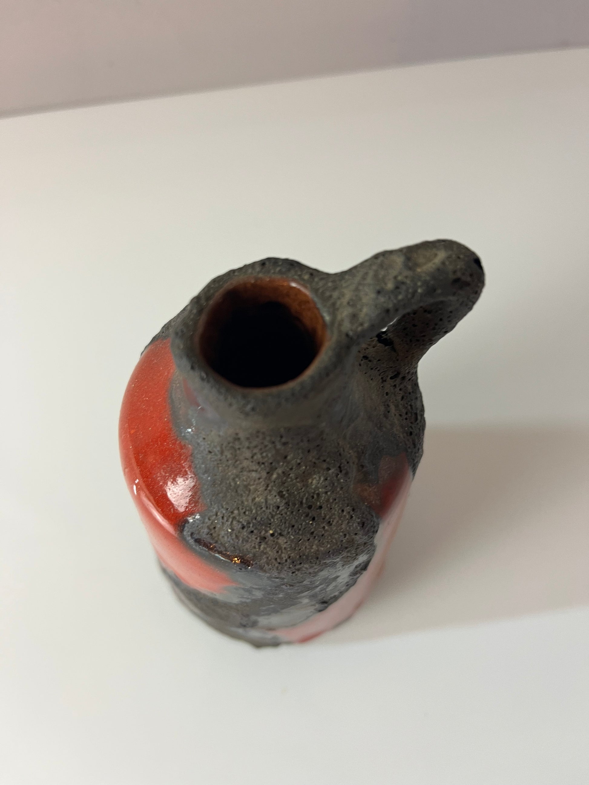Vase Fat Lava rot dunkelbraun von Marei Keramik