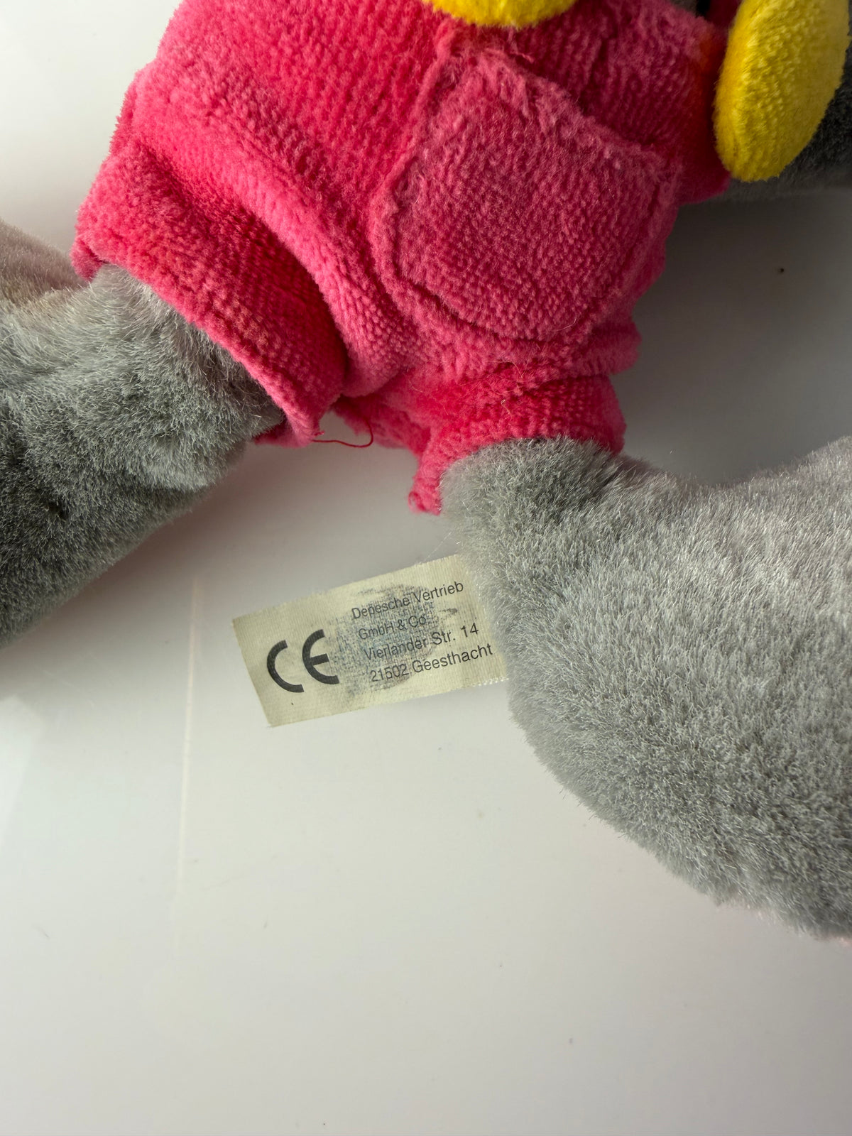Diddl Maus mit pinker Latzhose von Thomas Goletz